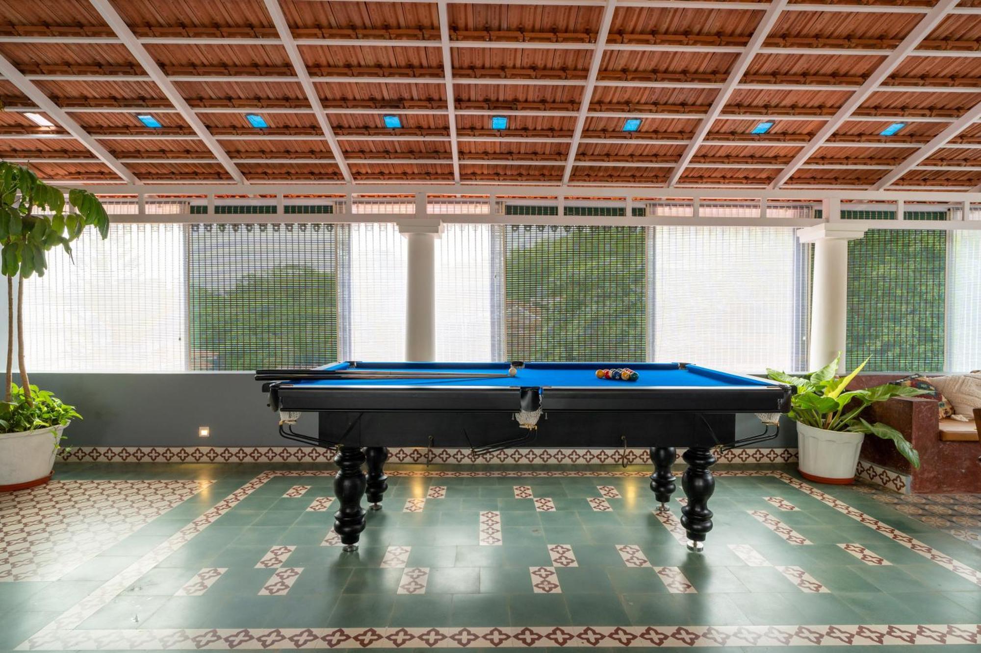 Elivaas 5 Bhk With Pvt Pool, Entertainment Room & Glass House - Bludoor Marmagao ภายนอก รูปภาพ